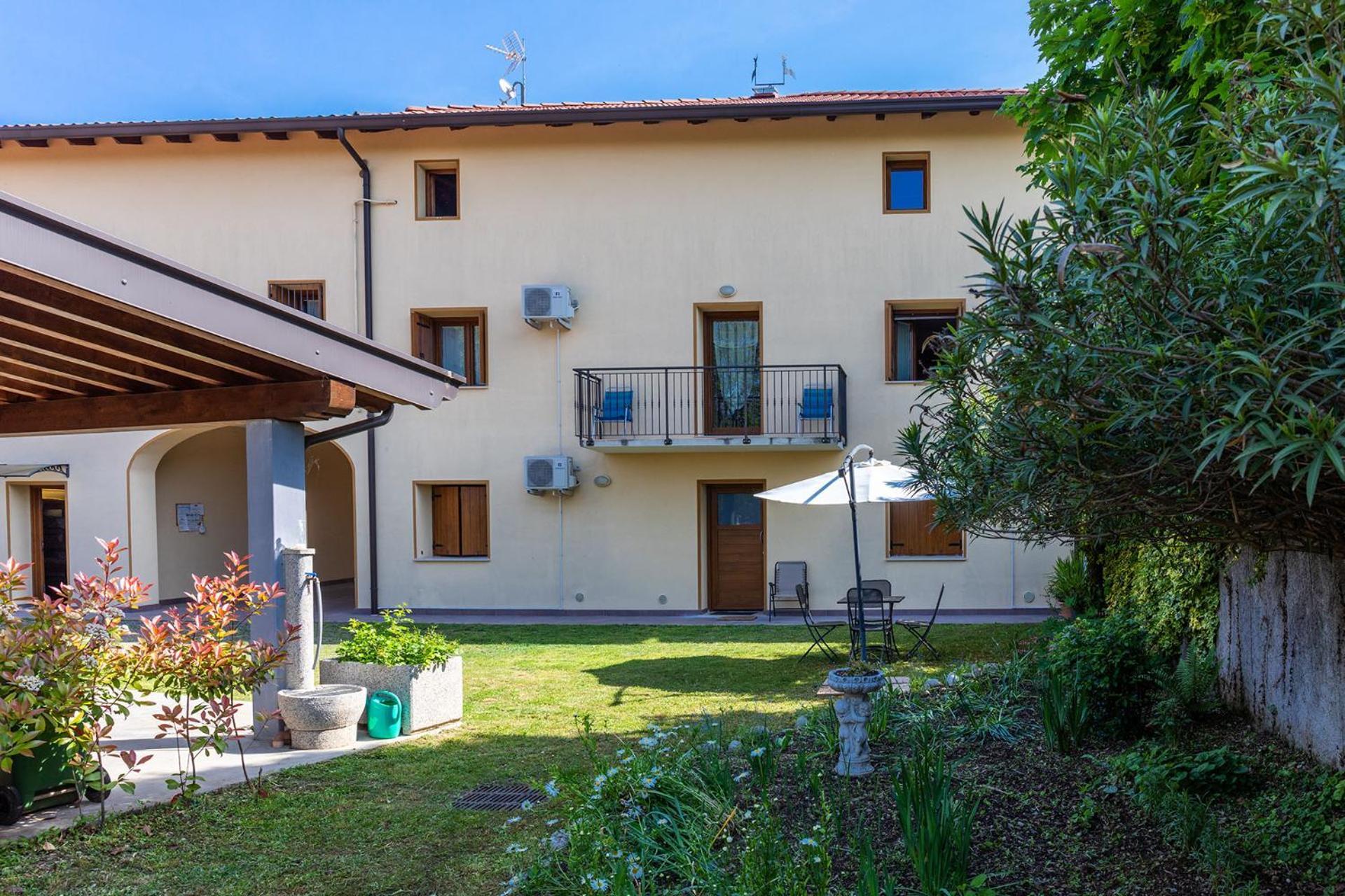 Albergo Diffuso Magredi Vivaro Exterior foto